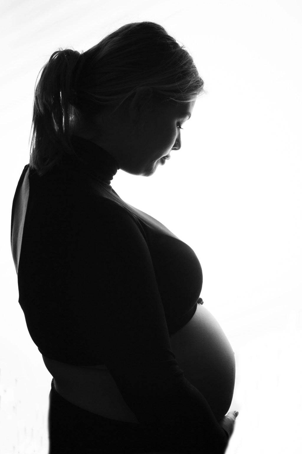 Managing Pregnancy Symptoms: Tips for Coping with Morning Sickness, Fatigue, and More